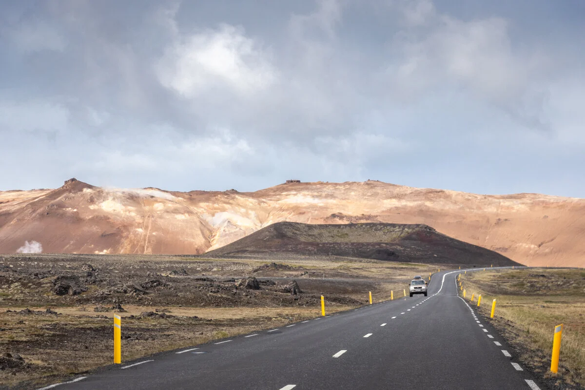 Route en Islande près de Myvatn