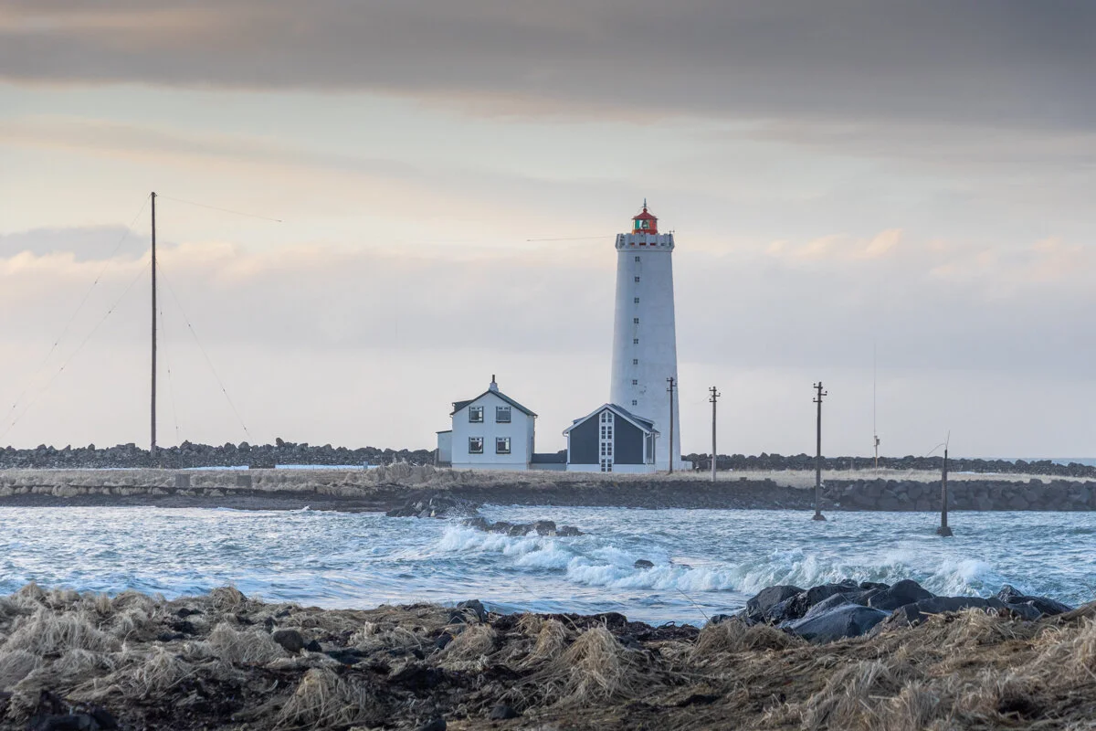phare blanc