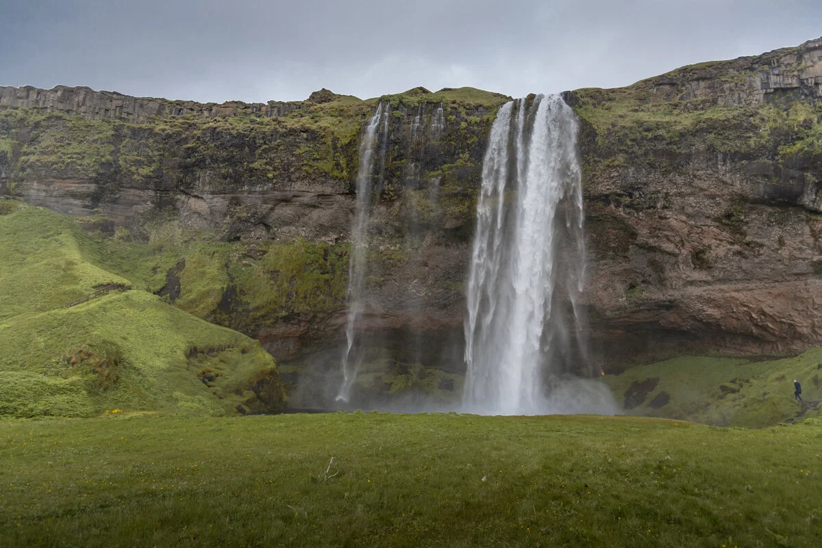 la cascade de Seljalandsfoss