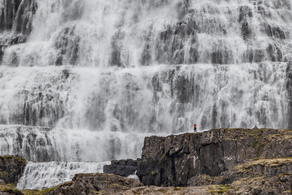 Photographe à Fjallfoss