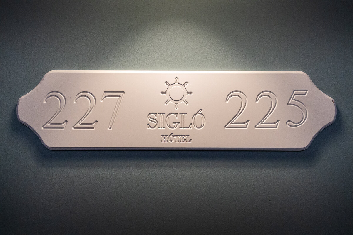 Numéro dans une chambre du Siglo Hotel