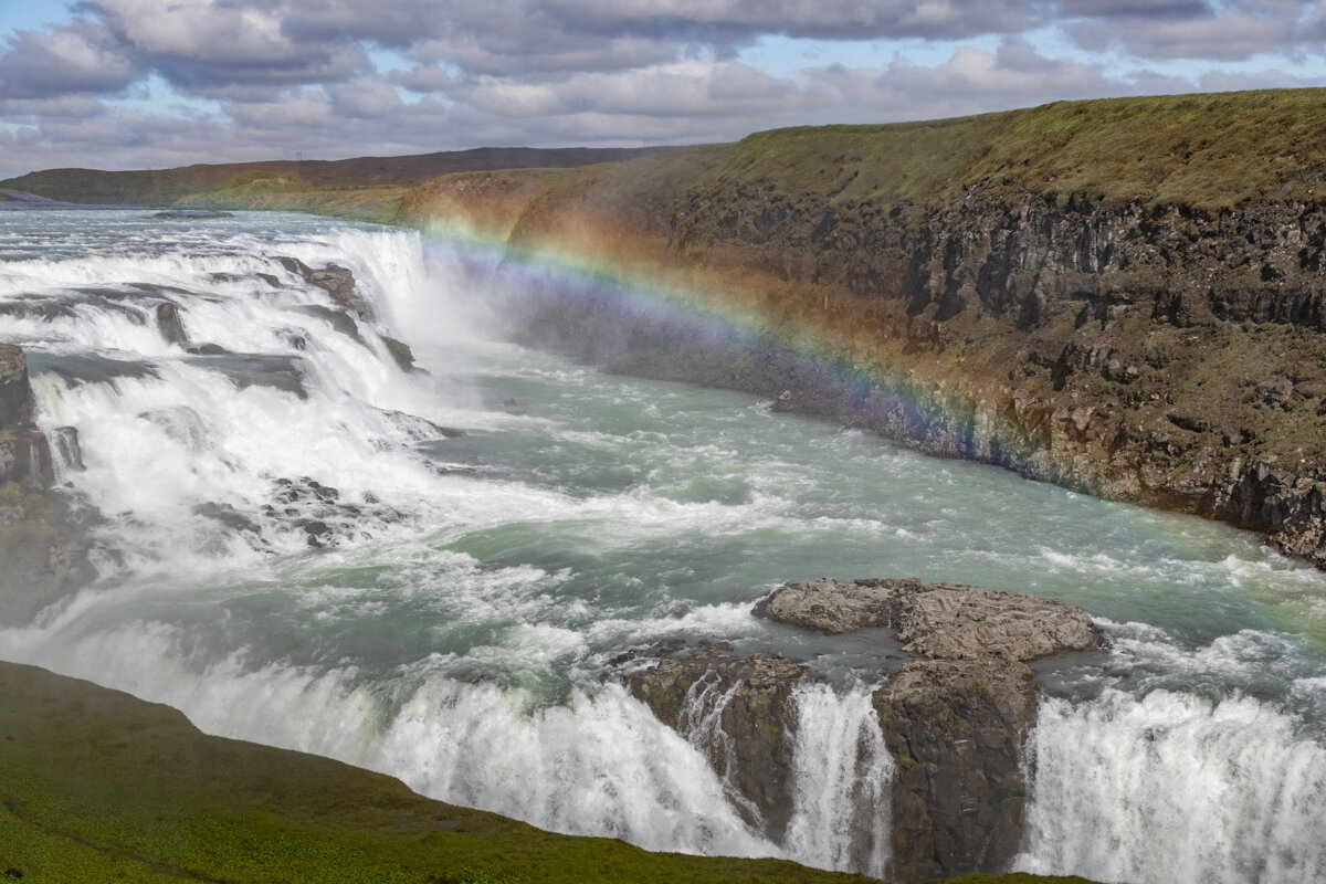 Cascade de Gullfoss avec un arc en ciel