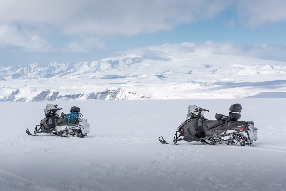 Motoneige sur le Mýrdalsjökull